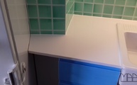 Iconic White Silestone Arbeitsplatte in 2 cm Stärke