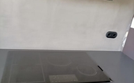 Micron Dekton Arbeitsplatte mit Kochfeld