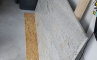 Granit Tischplatte Cielo Ivory in Münster geliefert