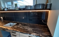 Pretoria Gold Granit Arbeitsplatte in 3 cm Stärke