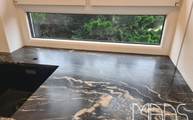 Belvedere Granit Arbeitsplatte mit Fensternische