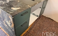 Ceranfeld in der Belvedere Granit Arbeitsplatte