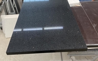 Produktion - Mirror Black K2 Quarz Arbeitsplatten mit polierten Oberflächen