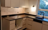 Mirror Black K2 Quarz Arbeitsplatte