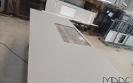 Produktion - 4004 Raw Concrete Caesarstone Arbeitsplatte mit Ausschnitt