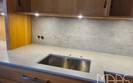 Unterbauspüle in der Beton Neolith Arbeitsplatte