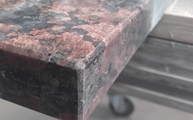 Produktion - Polierte Amazon Star Granit Fensterbänke