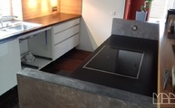 Küche in Nürtingen mit Devil Black Granit Arbeitsplatten