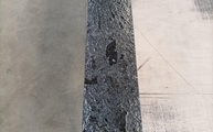 Produktion - Schmale Granitplatte Steel Grey