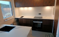 Küche in Rösrath mit Classic Statuario Infinity Arbeitsplatten und Seitenwange 