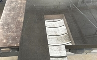 Produktion - Polierte Imperial Black Select Level Keramik Arbeitsplatten