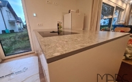 Kochfeld in der Ceppo di Gre Marazzi Arbeitsplatte