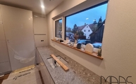 Küchenzeile mit Ceppo di Gre Marazzi Arbeitsplatten