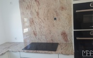 Küchenrückwand aus dem Granit Ivory Brown