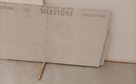 Lieferung in Seligenstadt der Blanco Norte Silestoneplatten 
