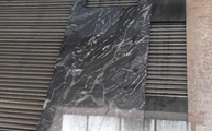 Produktion - Pretoria Granit Arbeitsplatte mit Unterbauausschnitt