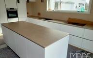 Küche in Soest mit Fokos Terra Laminam Arbeitsplatten