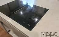 Argentium Dekton Arbeitsplatte mit Kochfeld
