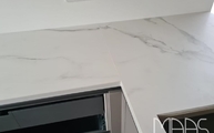 Marmoroptik der Calacatta Level Keramik Arbeitsplatte