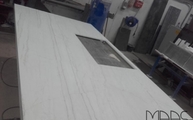 Produktion - Neural Dekton Arbeitsplatte für die Kücheninsel