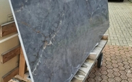 Silestone Rohplatten Parisien Bleu in Übach-Palenberg geliefert