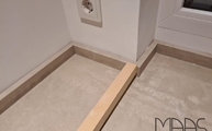 4023 Topus Concrete Caesarstone Wischleisten montiert