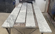 Produktion - Viscont White Granit Fensterbänke in 2 cm