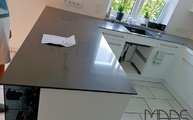 Küche in Weiterstadt mit Marengo Silestone Arbeitsplatten