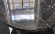 Lieferung in Wien: Granit Tischplatte Belvedere