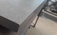 Produktion - Natural matt Oberfläche der Bottega Acero Porcelanosa Arbeitsplatte