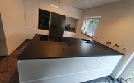 IKEA Küche in Willich mit Nero Assoluto Zimbabwe Granit Arbeitsplatte