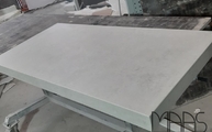 Produktion - Lunar Dekton Arbeitsplatte mit Gehrungsschürzen