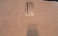 Lunar Dekton Arbeitsplatte mit Steckdose