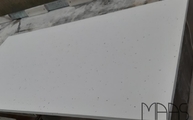 Produktion - 4601 Frozen Terra Caesarstone Arbeitsplatte in 2 cm