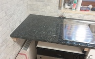 Polierte Labrador Blue GT Granit Arbeitsplatte in 3,0 cm Stärke